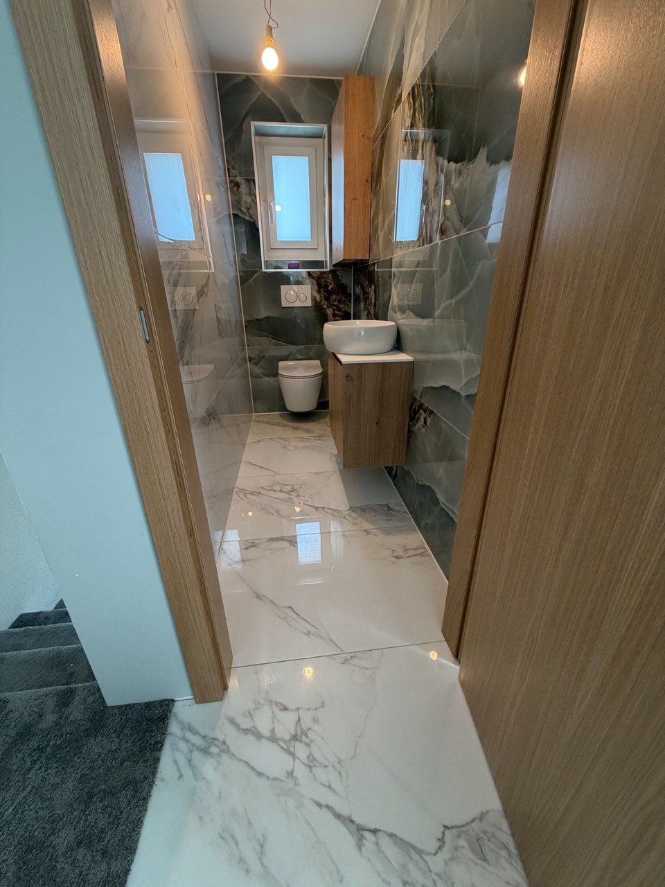 Salle de bain carrelage marbre